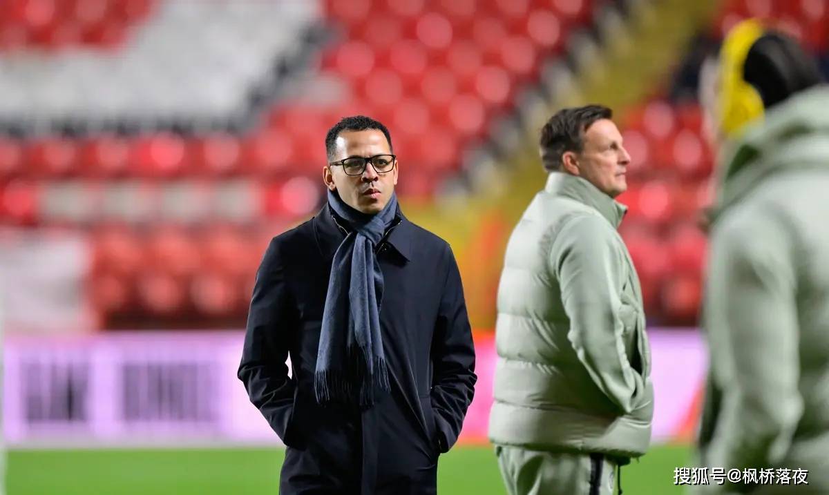 切尔西107天主帅闹剧：6年合同成笑话，豪门乱象谁之过？